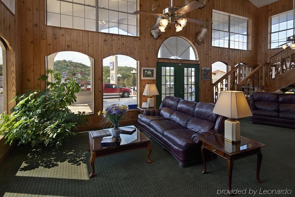 Best Western Sunday House Inn Kerrville Interior photo