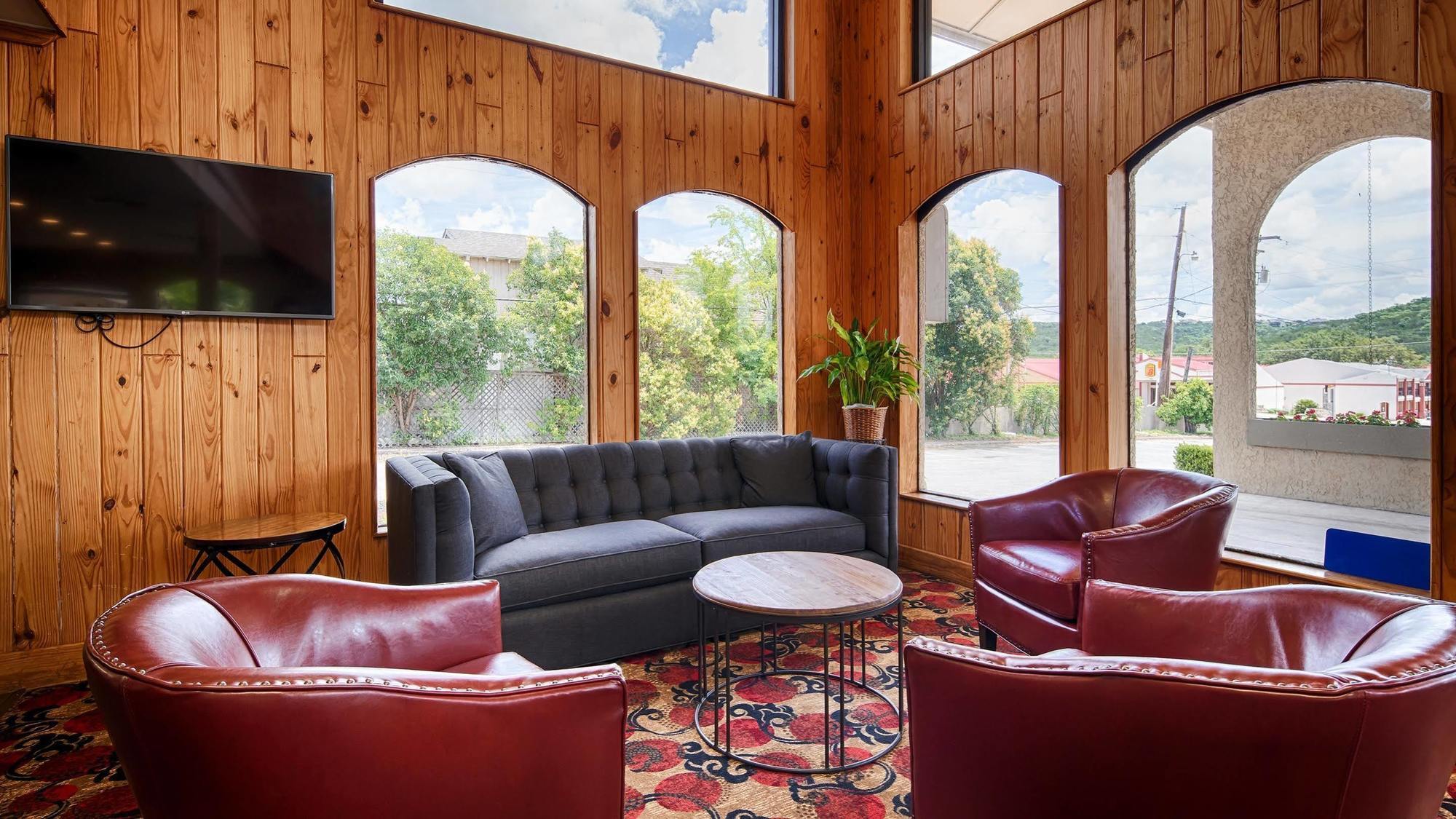 Best Western Sunday House Inn Kerrville Exterior photo